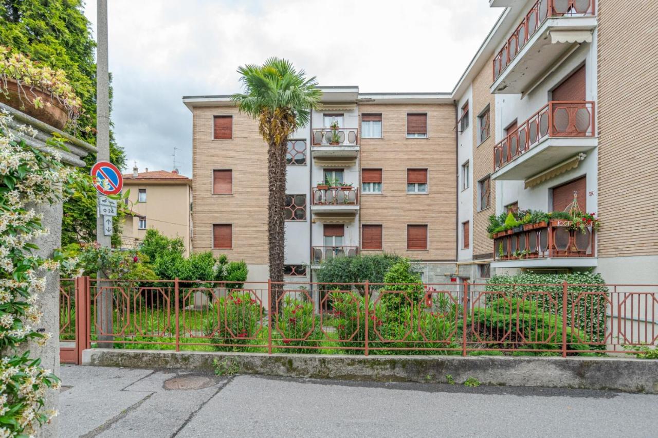 Lovely & Quiet Apartment - With Balcony & Parking Como Eksteriør bilde