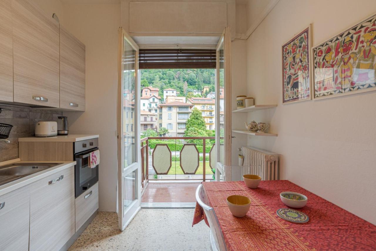 Lovely & Quiet Apartment - With Balcony & Parking Como Eksteriør bilde